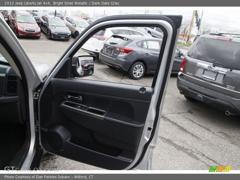Bright Silver Metallic / Dark Slate Gray 2012 Jeep Liberty Jet 4x4