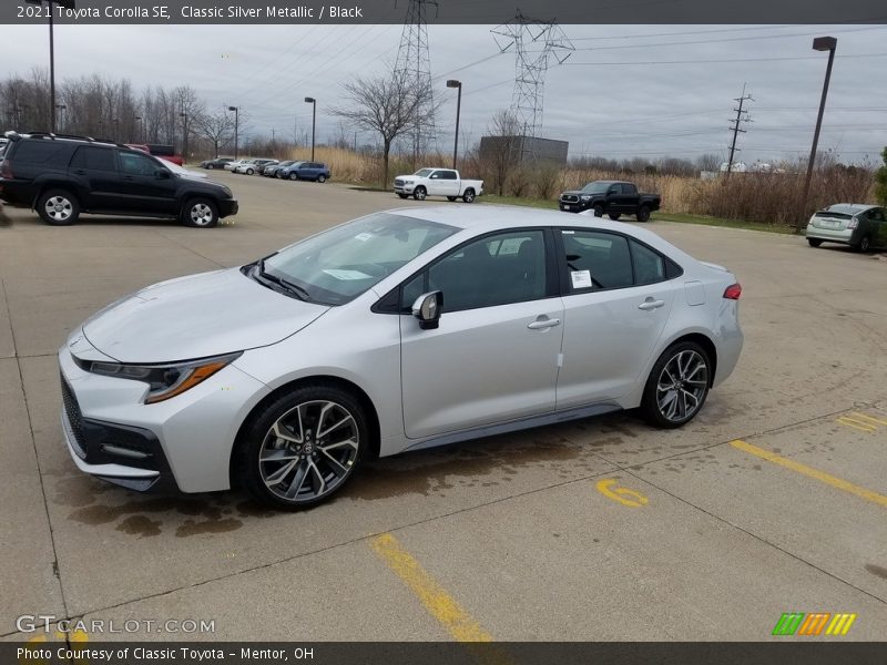 Classic Silver Metallic / Black 2021 Toyota Corolla SE