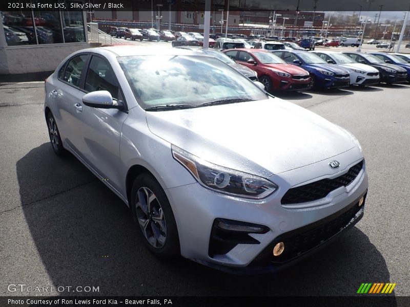 Silky Silver / Black 2021 Kia Forte LXS