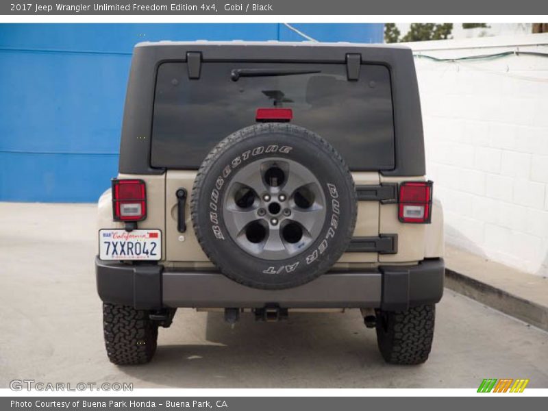 Gobi / Black 2017 Jeep Wrangler Unlimited Freedom Edition 4x4