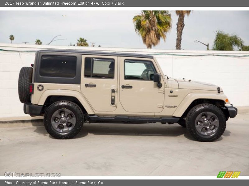 Gobi / Black 2017 Jeep Wrangler Unlimited Freedom Edition 4x4