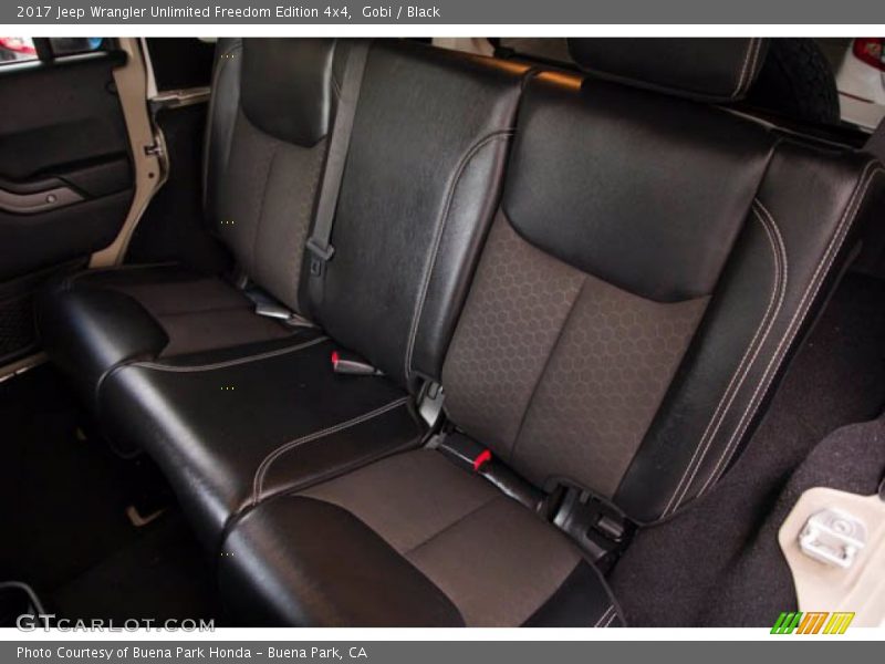 Gobi / Black 2017 Jeep Wrangler Unlimited Freedom Edition 4x4