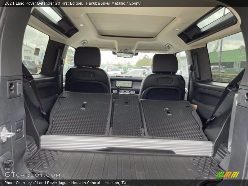 Hakuba Silver Metallic / Ebony 2021 Land Rover Defender 90 First Edition