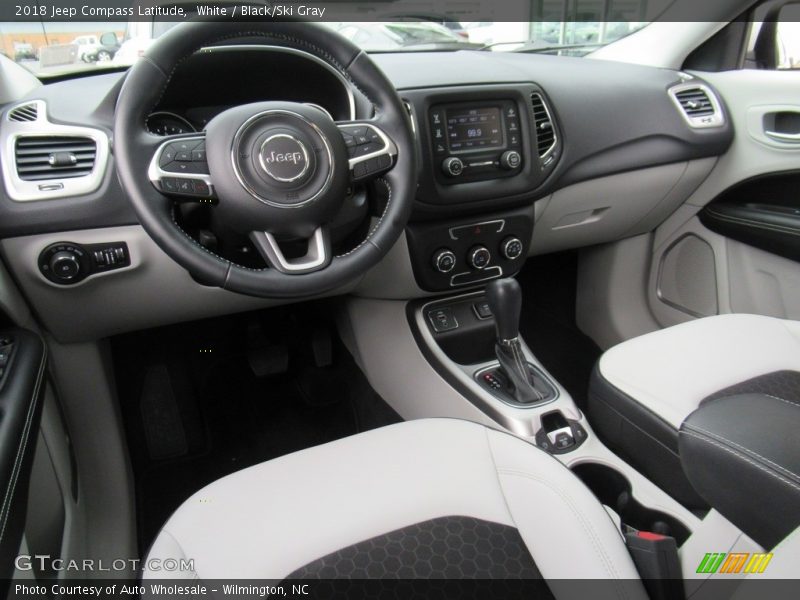 White / Black/Ski Gray 2018 Jeep Compass Latitude