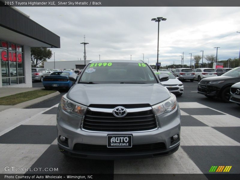 Silver Sky Metallic / Black 2015 Toyota Highlander XLE