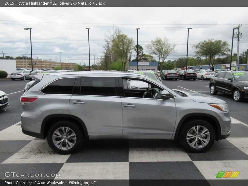 Silver Sky Metallic / Black 2015 Toyota Highlander XLE
