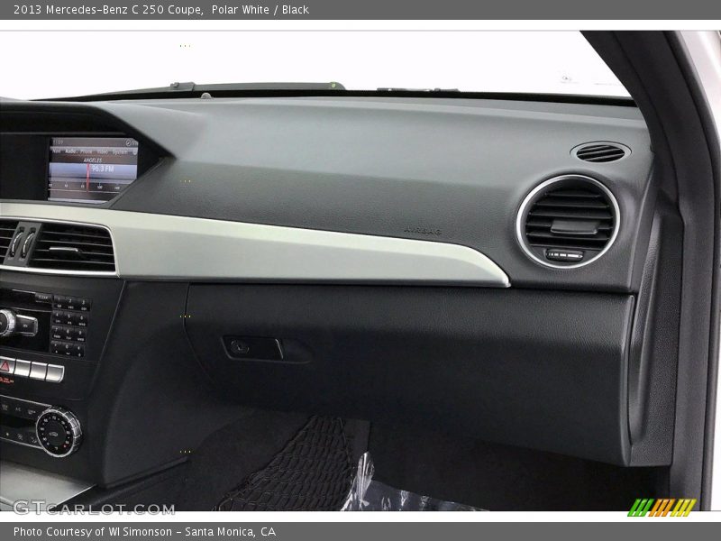 Polar White / Black 2013 Mercedes-Benz C 250 Coupe