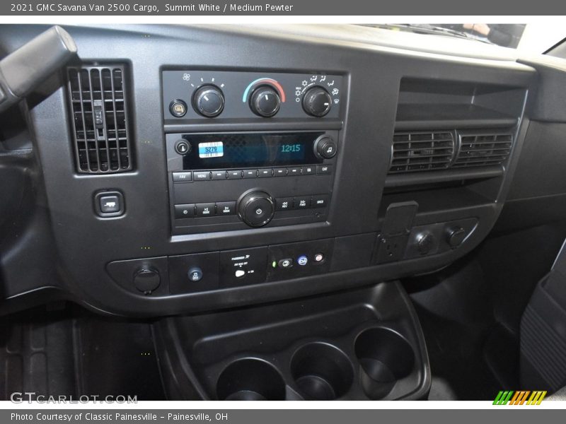 Summit White / Medium Pewter 2021 GMC Savana Van 2500 Cargo
