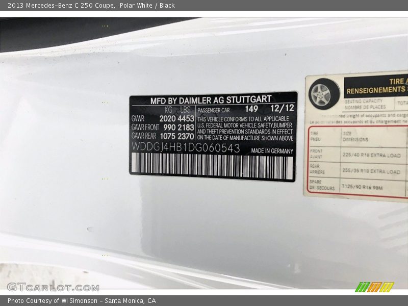 Polar White / Black 2013 Mercedes-Benz C 250 Coupe