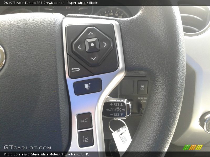 Super White / Black 2019 Toyota Tundra SR5 CrewMax 4x4