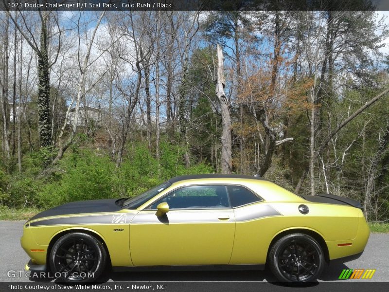  2021 Challenger R/T Scat Pack Gold Rush
