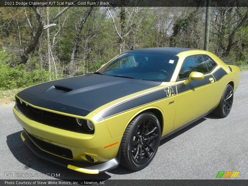  2021 Challenger R/T Scat Pack Gold Rush