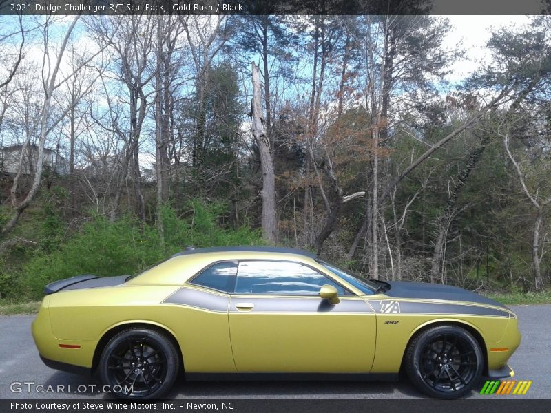  2021 Challenger R/T Scat Pack Gold Rush