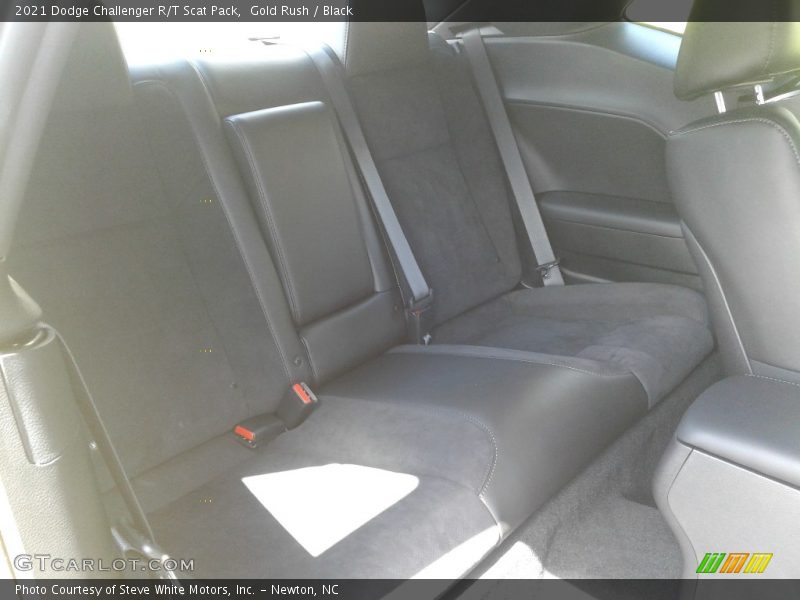 Gold Rush / Black 2021 Dodge Challenger R/T Scat Pack