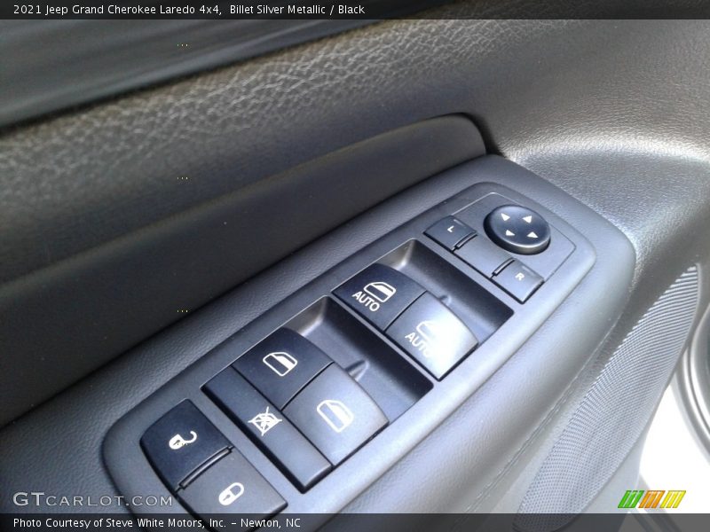 Billet Silver Metallic / Black 2021 Jeep Grand Cherokee Laredo 4x4