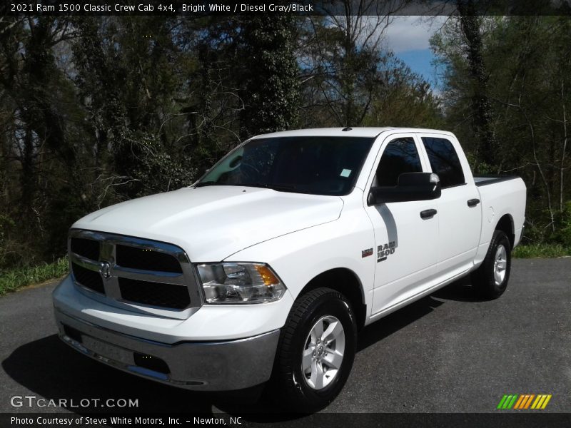 Bright White / Diesel Gray/Black 2021 Ram 1500 Classic Crew Cab 4x4