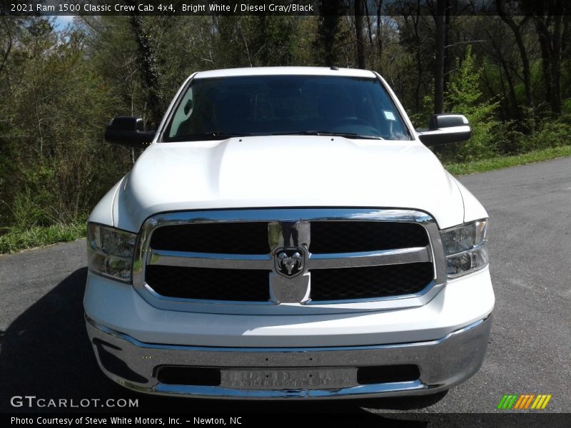 Bright White / Diesel Gray/Black 2021 Ram 1500 Classic Crew Cab 4x4