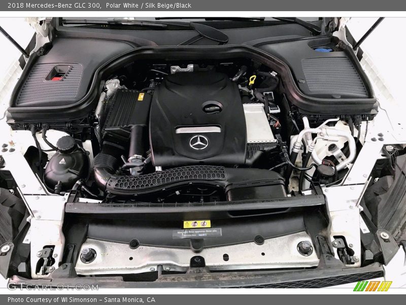 Polar White / Silk Beige/Black 2018 Mercedes-Benz GLC 300