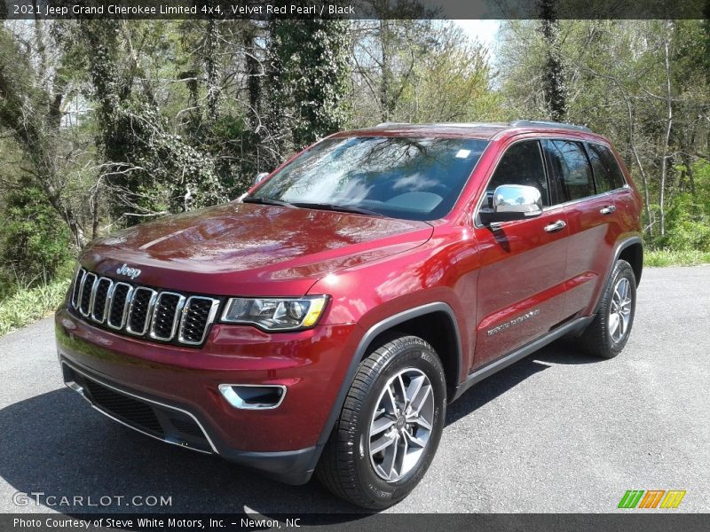 Velvet Red Pearl / Black 2021 Jeep Grand Cherokee Limited 4x4