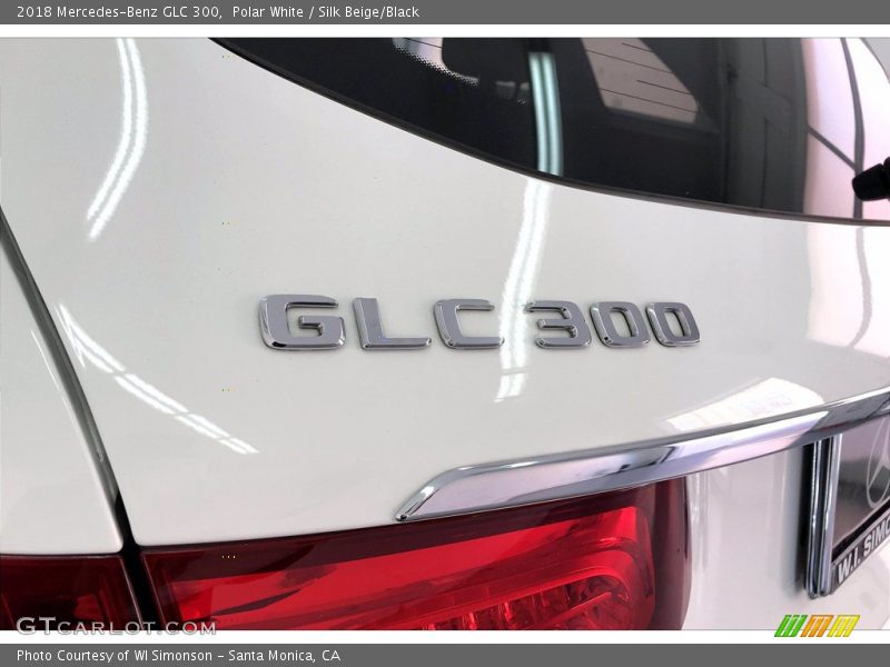 Polar White / Silk Beige/Black 2018 Mercedes-Benz GLC 300