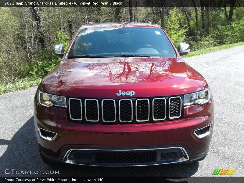 Velvet Red Pearl / Black 2021 Jeep Grand Cherokee Limited 4x4