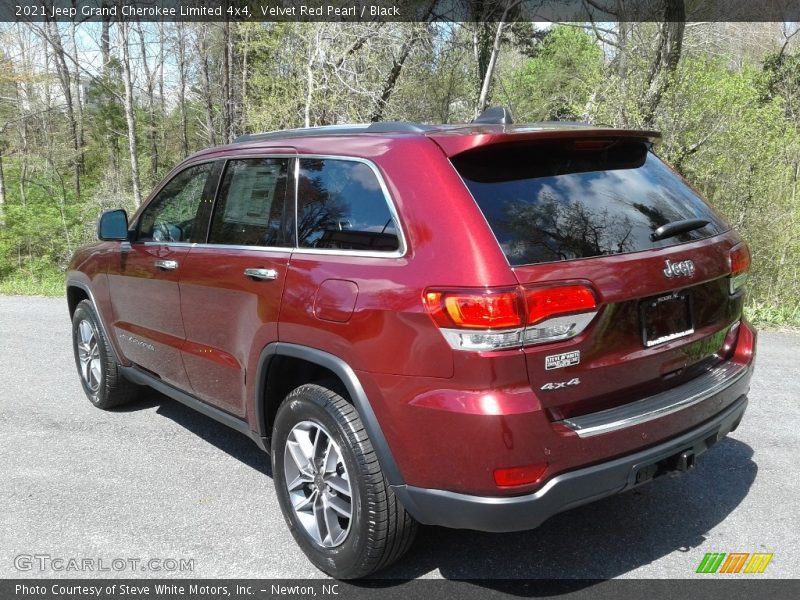 Velvet Red Pearl / Black 2021 Jeep Grand Cherokee Limited 4x4