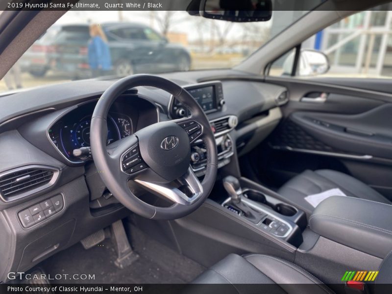 Quartz White / Black 2019 Hyundai Santa Fe Ultimate