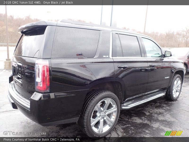 Onyx Black / Jet Black 2018 GMC Yukon SLE 4WD
