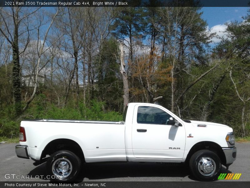 Bright White / Black 2021 Ram 3500 Tradesman Regular Cab 4x4