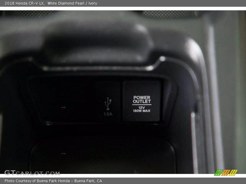 White Diamond Pearl / Ivory 2018 Honda CR-V LX