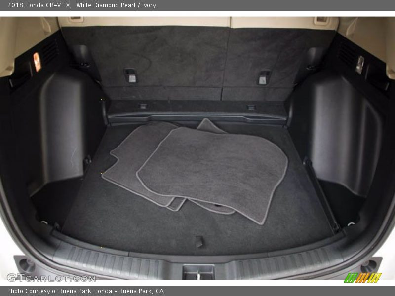 White Diamond Pearl / Ivory 2018 Honda CR-V LX