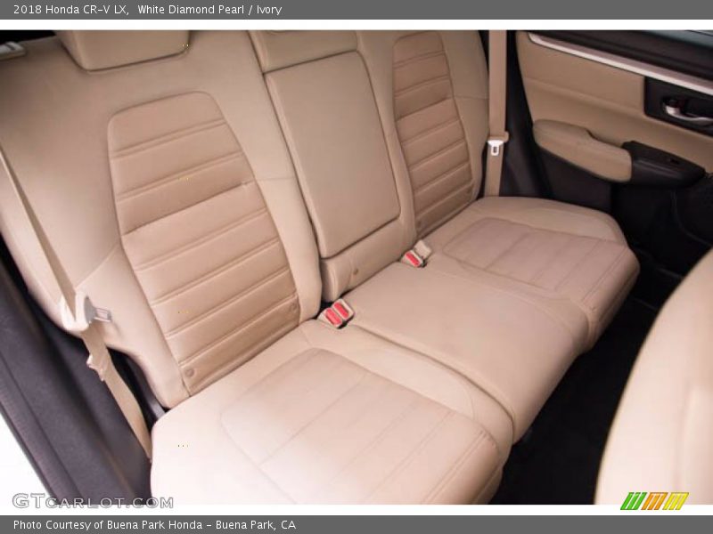 White Diamond Pearl / Ivory 2018 Honda CR-V LX