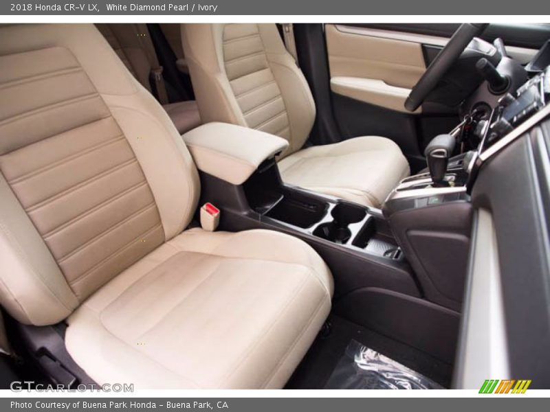 White Diamond Pearl / Ivory 2018 Honda CR-V LX