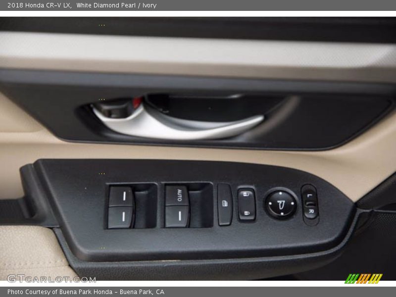 White Diamond Pearl / Ivory 2018 Honda CR-V LX