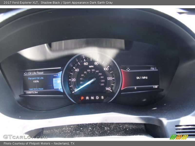 Shadow Black / Sport Appearance Dark Earth Gray 2017 Ford Explorer XLT