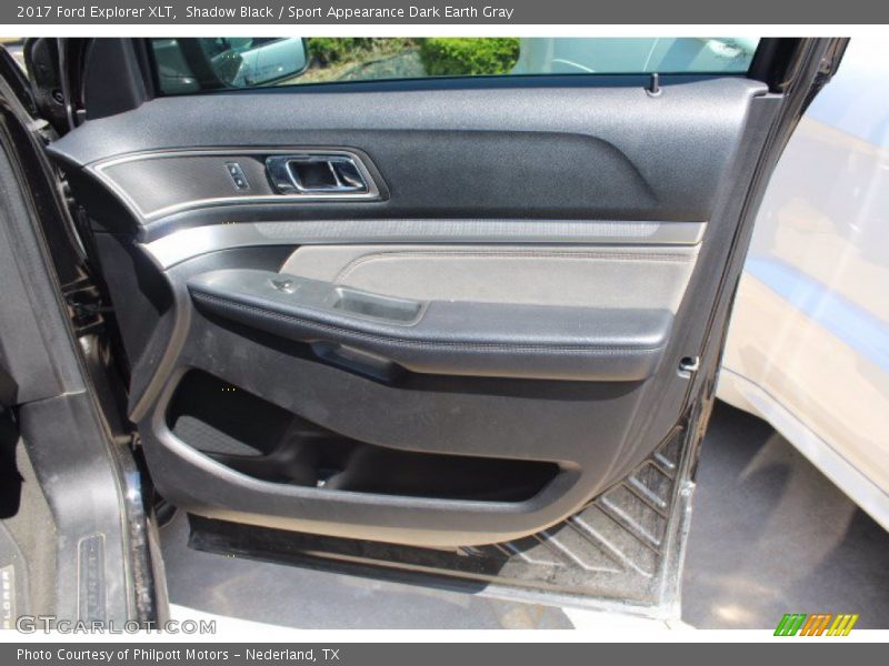 Shadow Black / Sport Appearance Dark Earth Gray 2017 Ford Explorer XLT