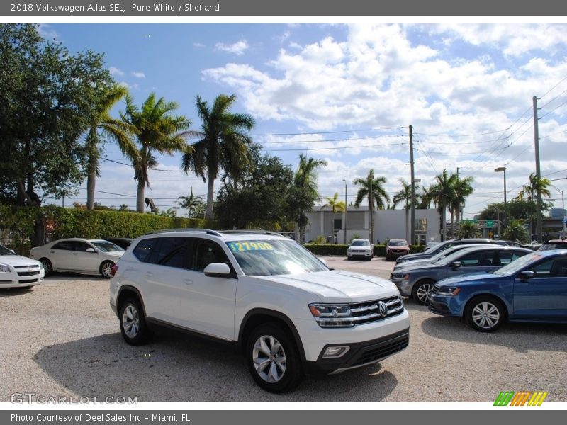 Pure White / Shetland 2018 Volkswagen Atlas SEL