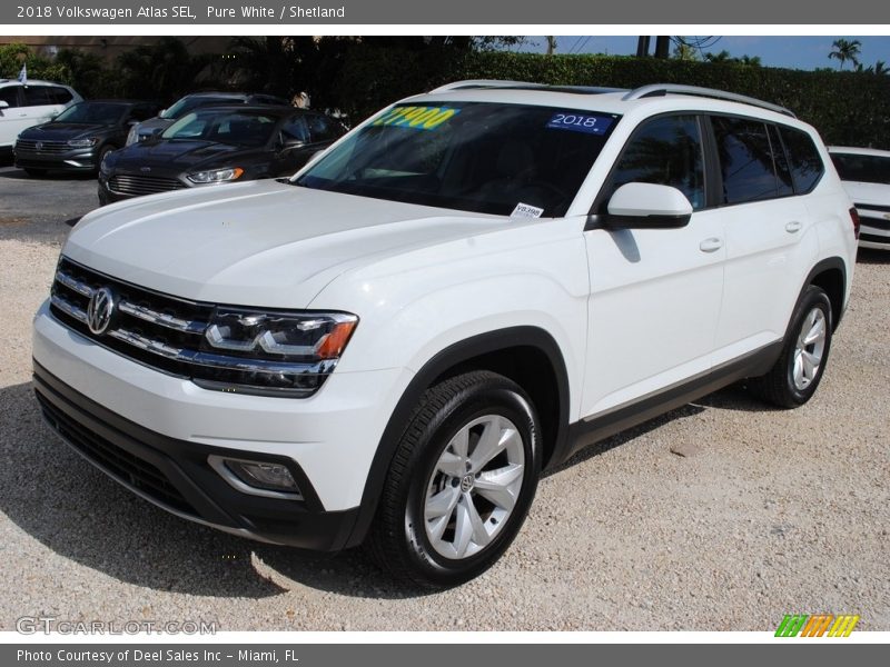 Pure White / Shetland 2018 Volkswagen Atlas SEL