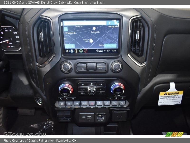 Onyx Black / Jet Black 2021 GMC Sierra 2500HD Denali Crew Cab 4WD