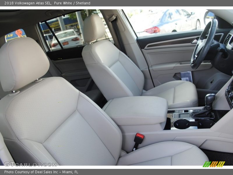 Pure White / Shetland 2018 Volkswagen Atlas SEL