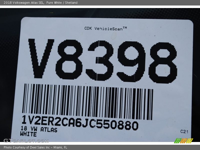 Pure White / Shetland 2018 Volkswagen Atlas SEL