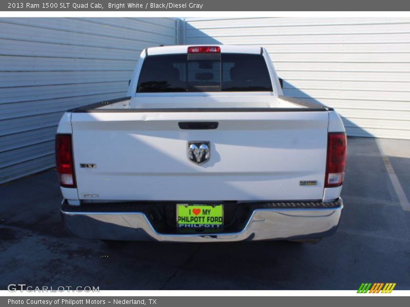 Bright White / Black/Diesel Gray 2013 Ram 1500 SLT Quad Cab