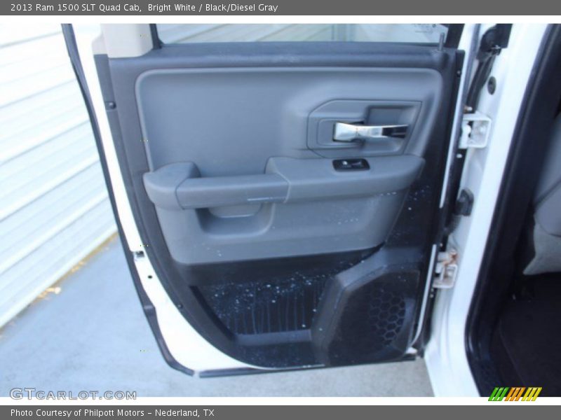 Bright White / Black/Diesel Gray 2013 Ram 1500 SLT Quad Cab