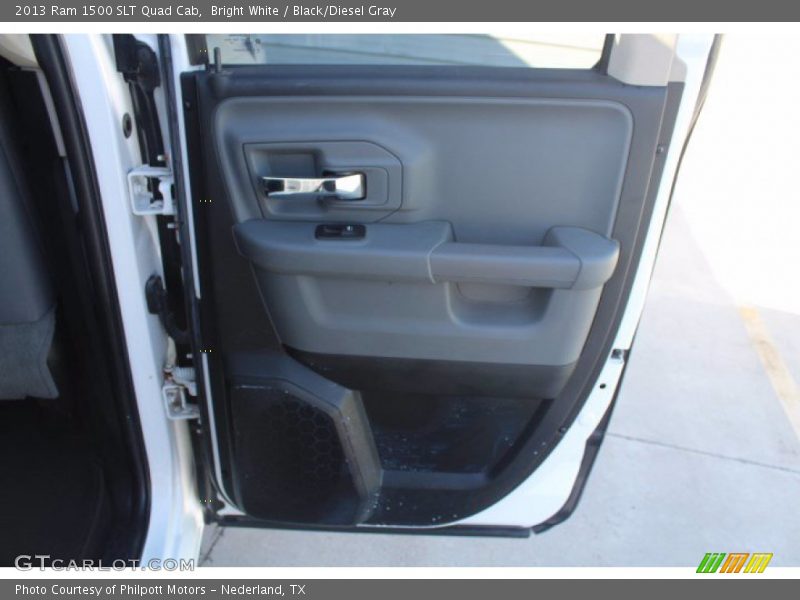 Bright White / Black/Diesel Gray 2013 Ram 1500 SLT Quad Cab