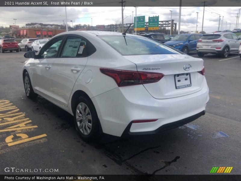 Frost White Pearl / Black 2021 Hyundai Accent SE
