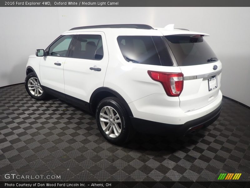 Oxford White / Medium Light Camel 2016 Ford Explorer 4WD