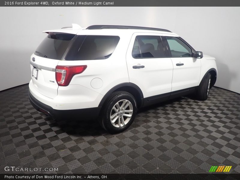 Oxford White / Medium Light Camel 2016 Ford Explorer 4WD
