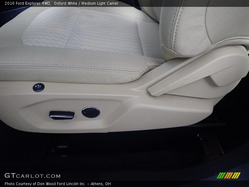 Oxford White / Medium Light Camel 2016 Ford Explorer 4WD