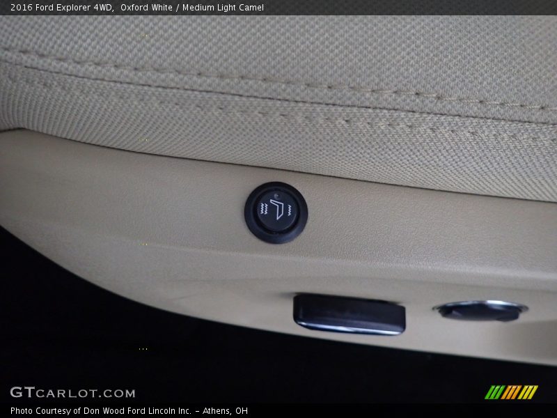 Oxford White / Medium Light Camel 2016 Ford Explorer 4WD