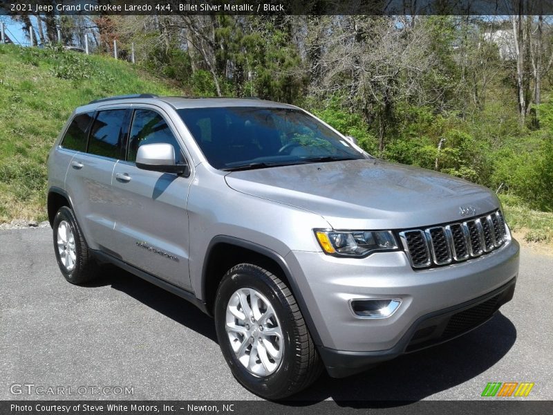 Billet Silver Metallic / Black 2021 Jeep Grand Cherokee Laredo 4x4